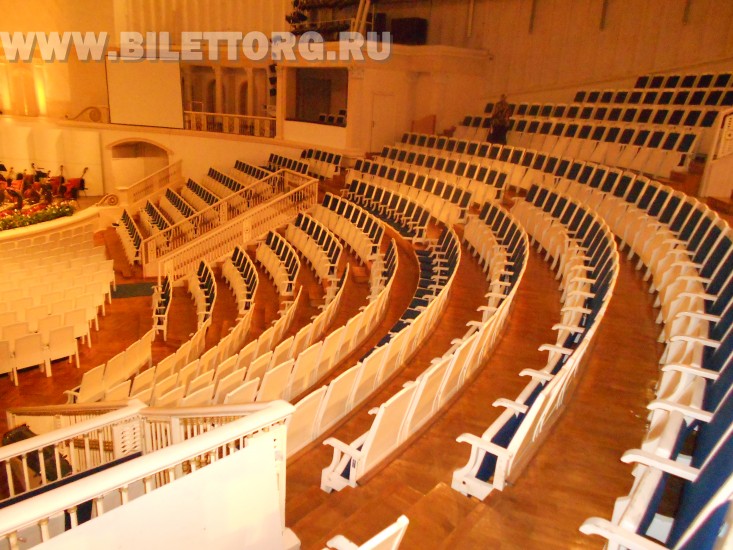 Зрительный зал КЗ им. Чайковского - фото 3 (1-ый амфитеатр)