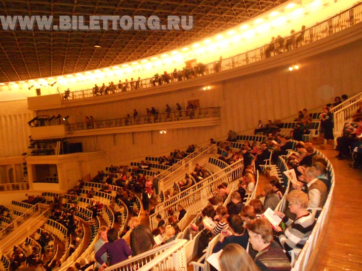 Зрительный зал КЗ им. Чайковского - фото 19 (1-ый и 2-ой амфитеатры, балкон 1-ого и 2-ого яруса)
