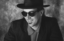 ���� ������ (���) � The Jumping Cats (������)