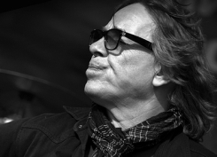 ���� �������