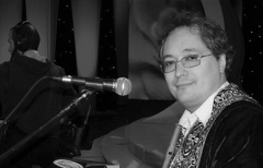 ����-�����