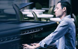 Awesome Piano (������������� ����������)