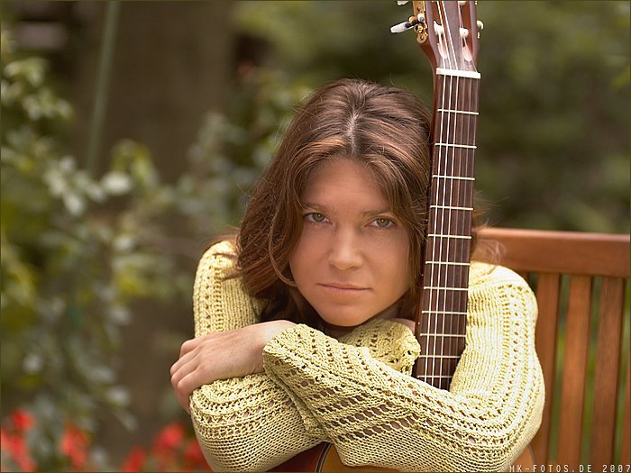 Елена Фролова «Три героини в поисках Родины»