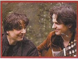  Katona Twins:      ( -  - )