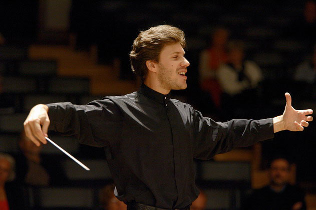  : .  (), .  (), .  () 